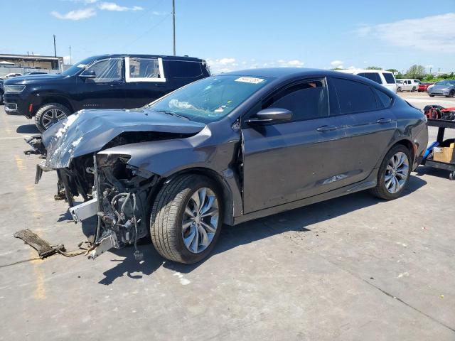  Salvage Chrysler 200
