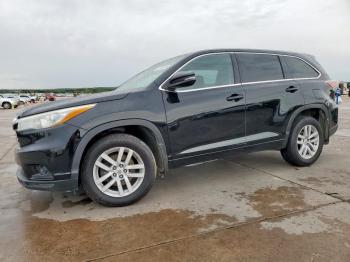  Salvage Toyota Highlander