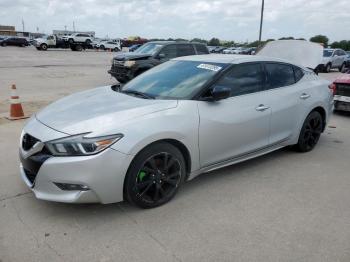  Salvage Nissan Maxima