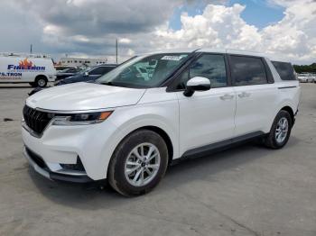  Salvage Kia Carnival