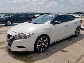 Salvage Nissan Maxima