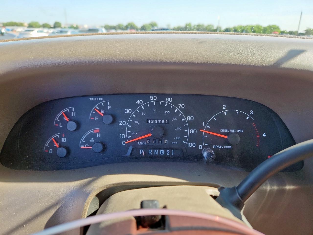 Ford F-250 Super Duty Image 12