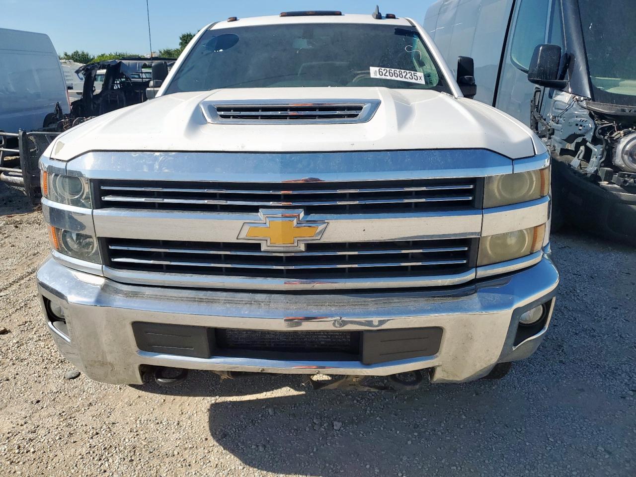 Chevrolet Silverado C3500 Lt Image 4