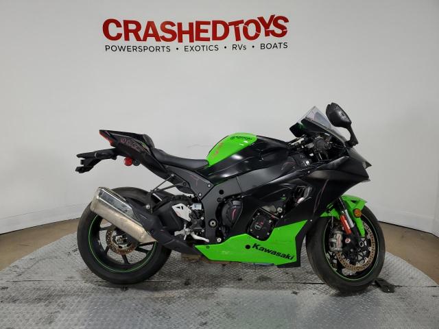  Salvage Kawasaki Zx1002 T