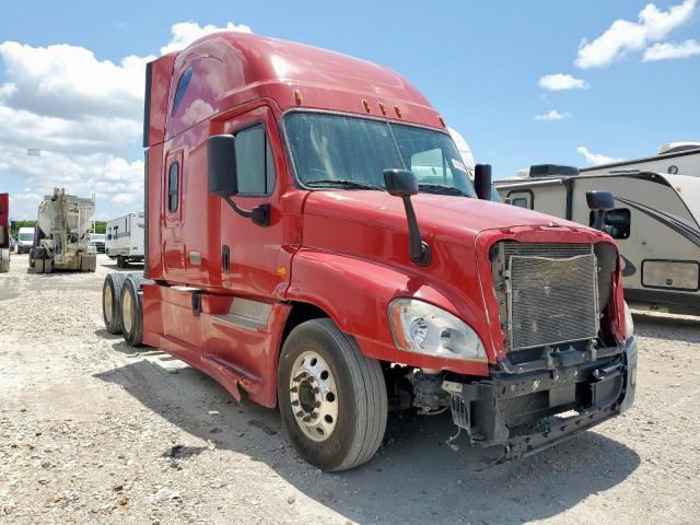  Salvage Freightliner Cascadia 1