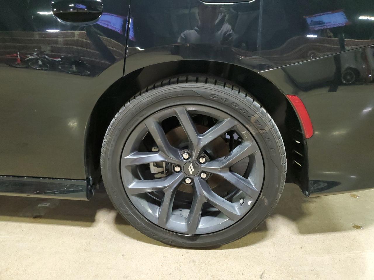 Dodge Charger R/t Image 13