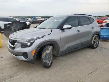  Salvage Kia Seltos