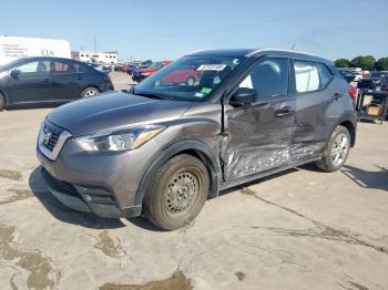  Salvage Nissan Kicks