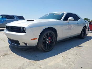  Salvage Dodge Challenger