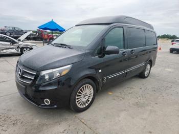  Salvage Mercedes-Benz Metris