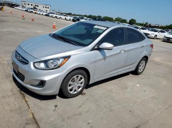  Salvage Hyundai ACCENT