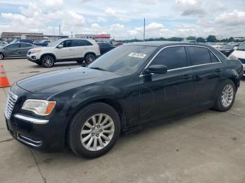  Salvage Chrysler 300