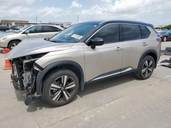  Salvage Nissan Rogue