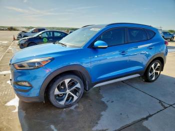  Salvage Hyundai TUCSON