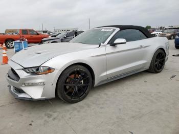  Salvage Ford Mustang