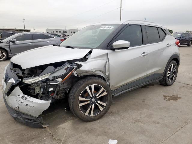  Salvage Nissan Kicks