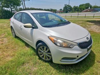  Salvage Kia Forte