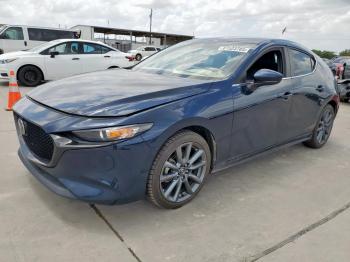  Salvage Mazda 3