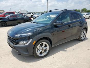  Salvage Hyundai KONA