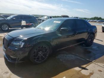  Salvage Chrysler 300