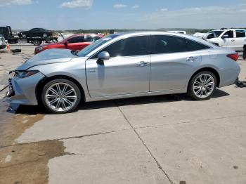  Salvage Toyota Avalon