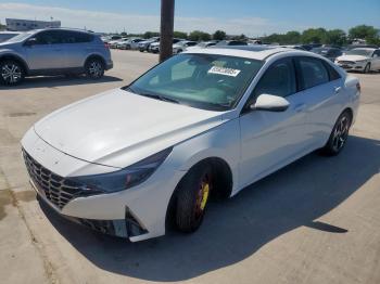  Salvage Hyundai ELANTRA