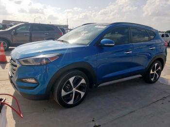  Salvage Hyundai TUCSON