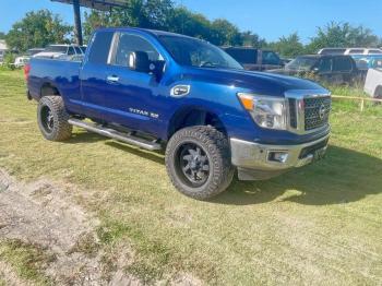 Salvage Nissan Titan