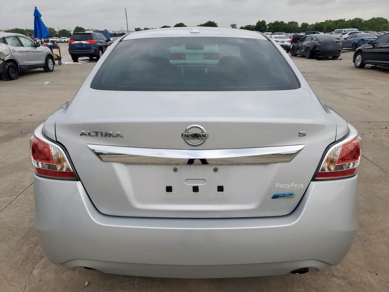Nissan Altima 2.5 Image 5