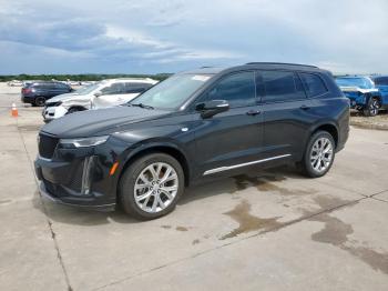  Salvage Cadillac XT6