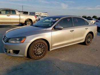  Salvage Volkswagen Passat