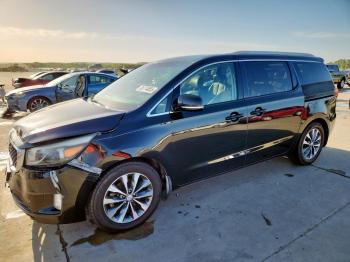  Salvage Kia Sedona