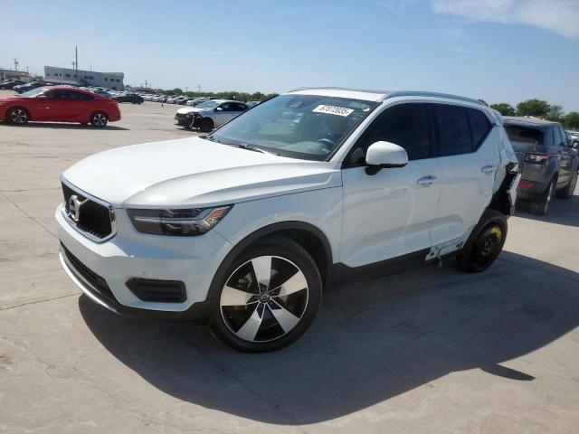 Salvage Volvo XC40