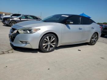  Salvage Nissan Maxima