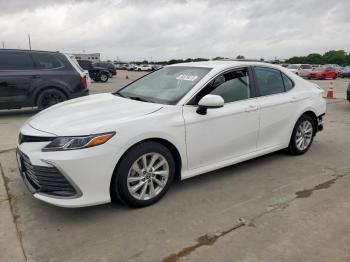  Salvage Toyota Camry
