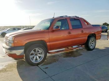  Salvage Chevrolet Avalanche