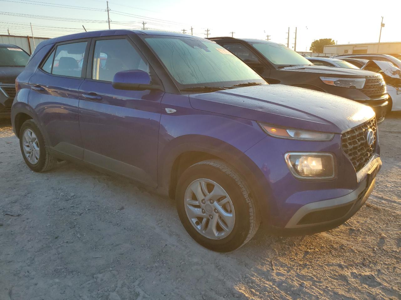 Hyundai VENUE Se Image 4