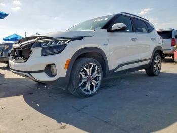  Salvage Kia Seltos