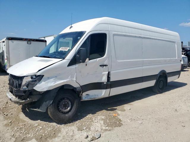  Salvage Mercedes-Benz Sprinter