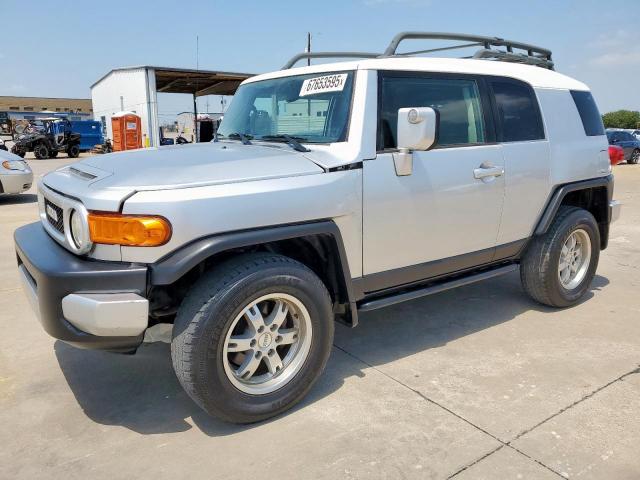  Salvage Toyota FJ Cruiser