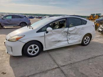  Salvage Toyota Prius
