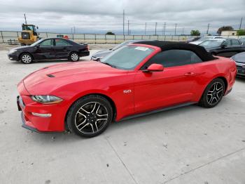  Salvage Ford Mustang