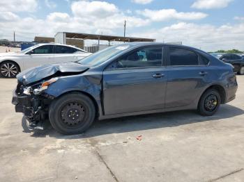  Salvage Kia Forte