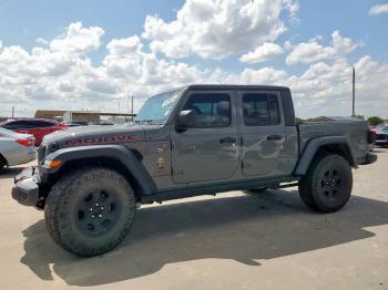  Salvage Jeep Gladiator