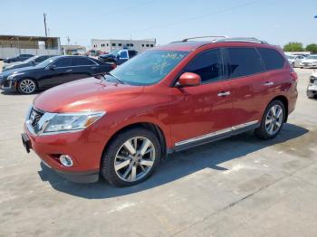  Salvage Nissan Pathfinder