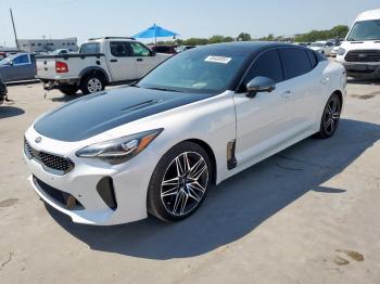 Salvage Kia Stinger