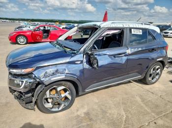  Salvage Hyundai VENUE