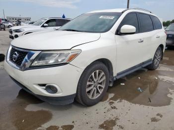  Salvage Nissan Pathfinder