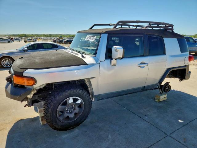  Salvage Toyota FJ Cruiser