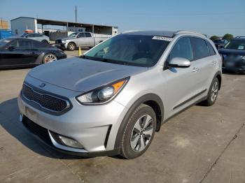  Salvage Kia Niro